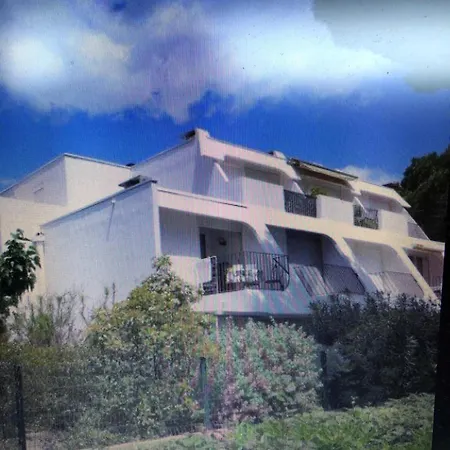 Apartment En Bord De Mer, A