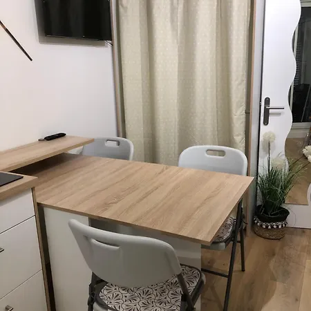 Apartment En Bord De Mer, A La Grande-Motte